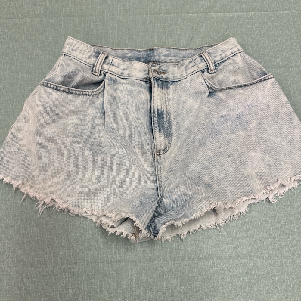 SO Blue Jean Shorts High-Waisted Vintage Style